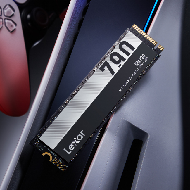  Lexar NM790 SSD with Heatsink 4TB PCIe Gen4 NVMe M.2 2280  Internal Solid State Drive, Up to 7400MB/s, Compatible with PS5, for Gamers  and Creators (LNM790X004T-RN9NU) : Electronics