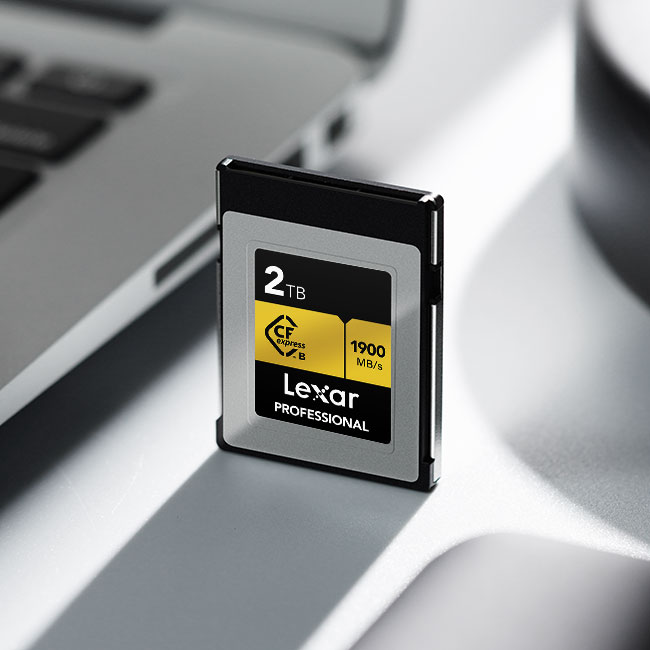 Professional CFexpress Type B Memory Card Gold Series | Lexar